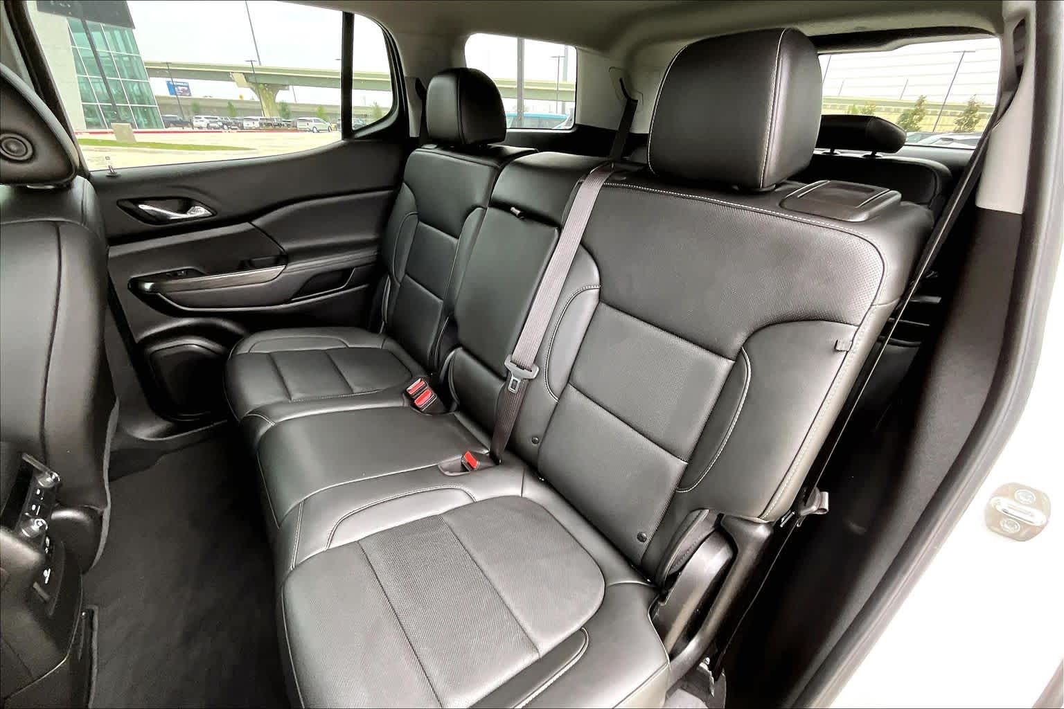 2023 GMC Acadia SLT Summit White at Lone Star Chevrolet