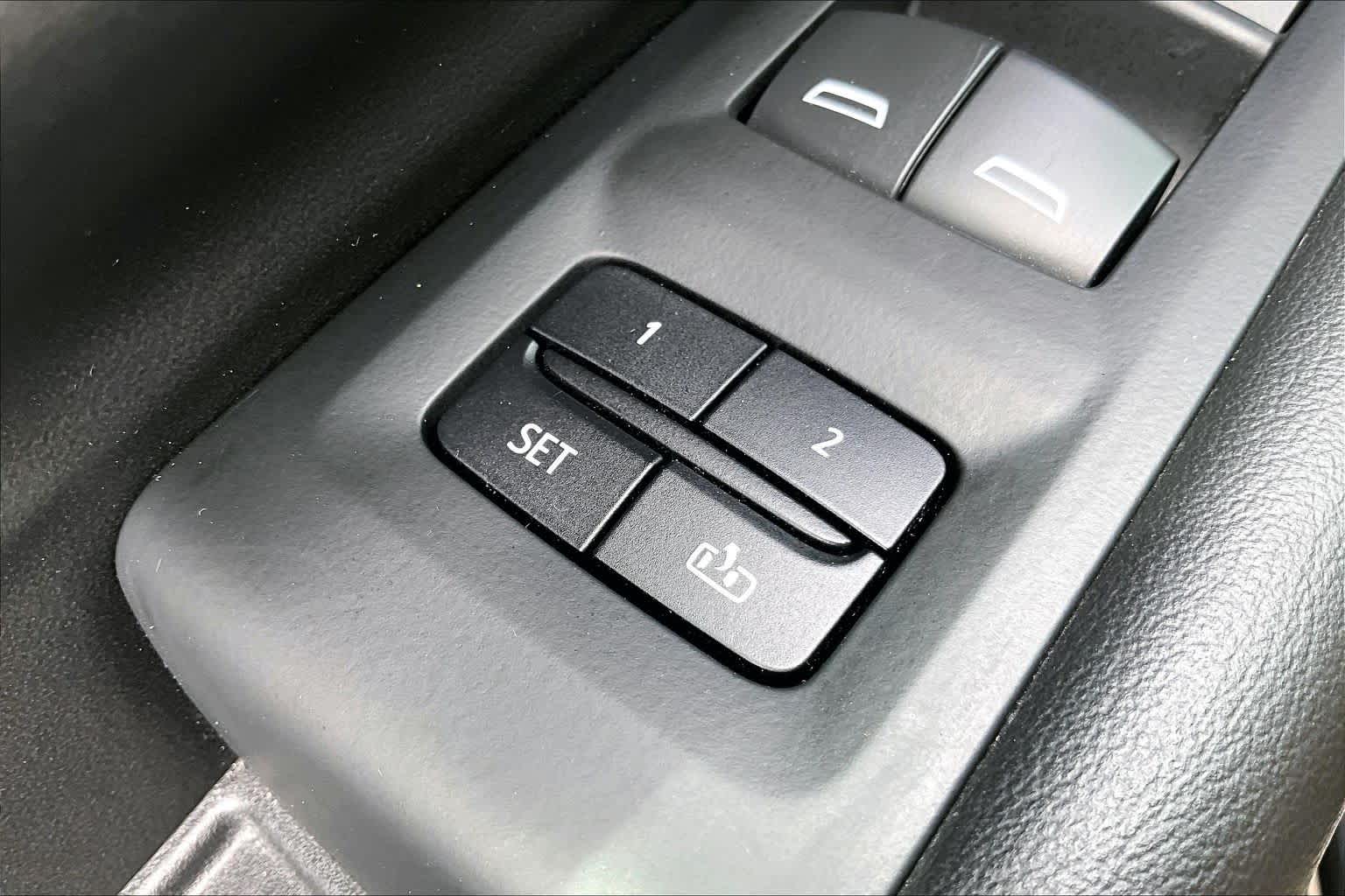 2022 GMC Yukon SLT Onyx Black at Texan GMC Buick