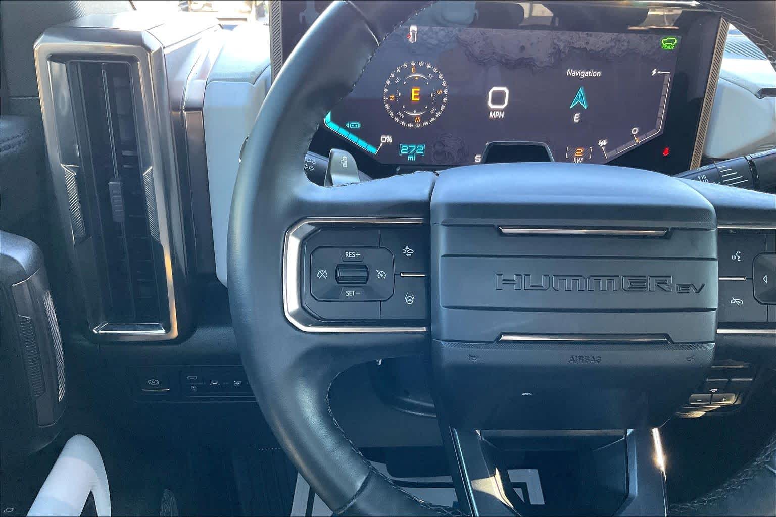 2025 GMC HUMMER EV SUV photo 23 of 35