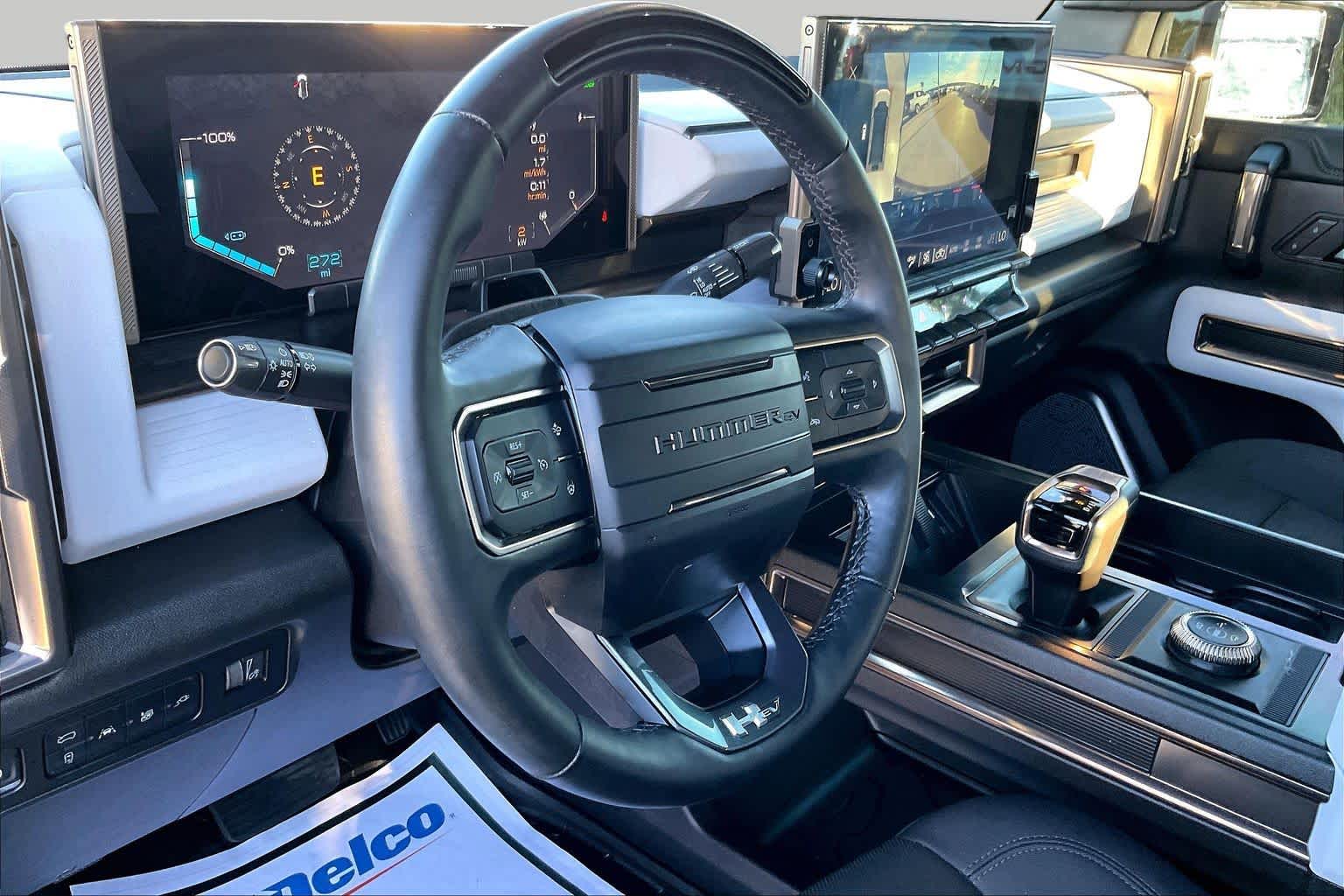 2025 GMC HUMMER EV SUV photo 17 of 35