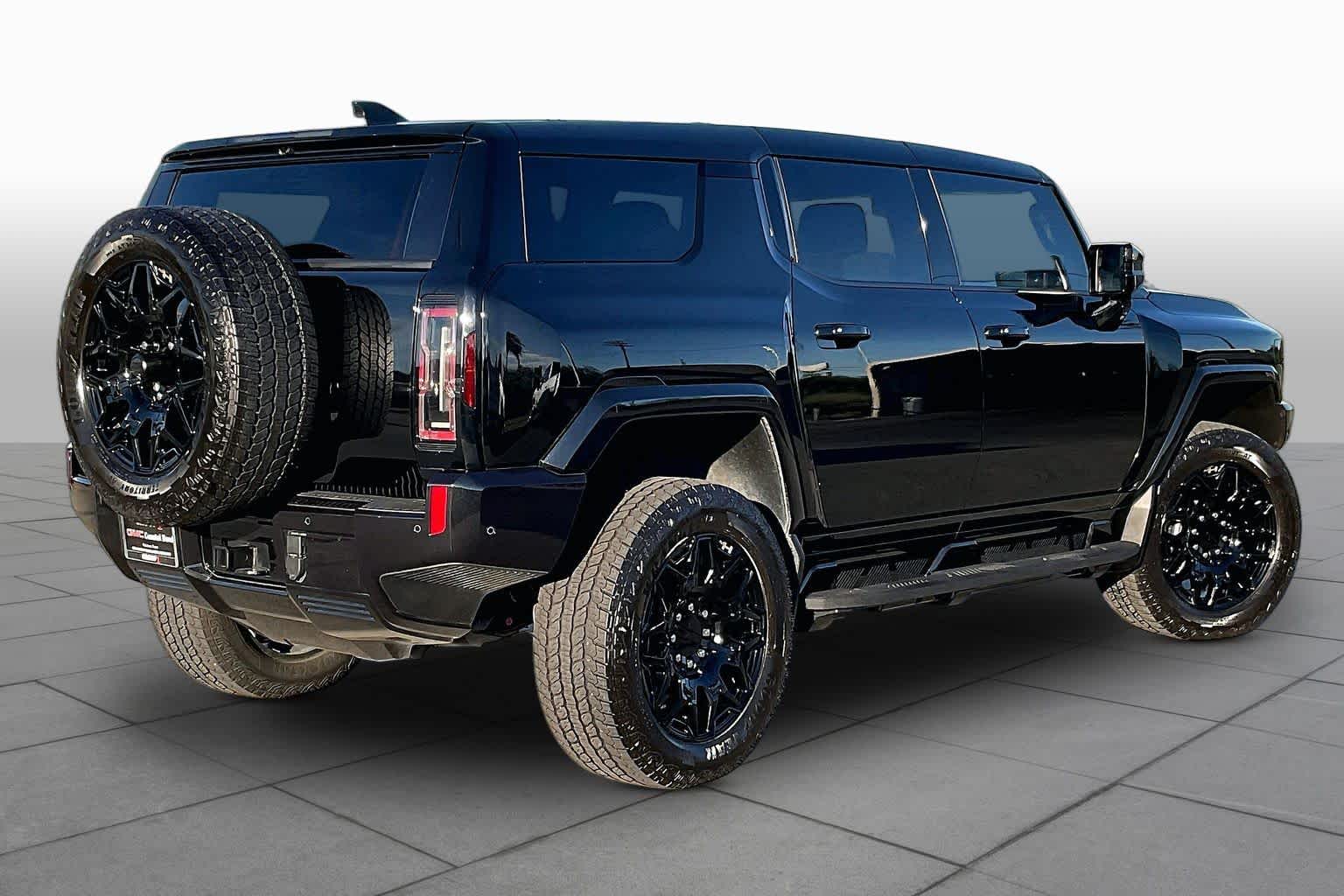 2025 GMC HUMMER EV SUV photo 12 of 35