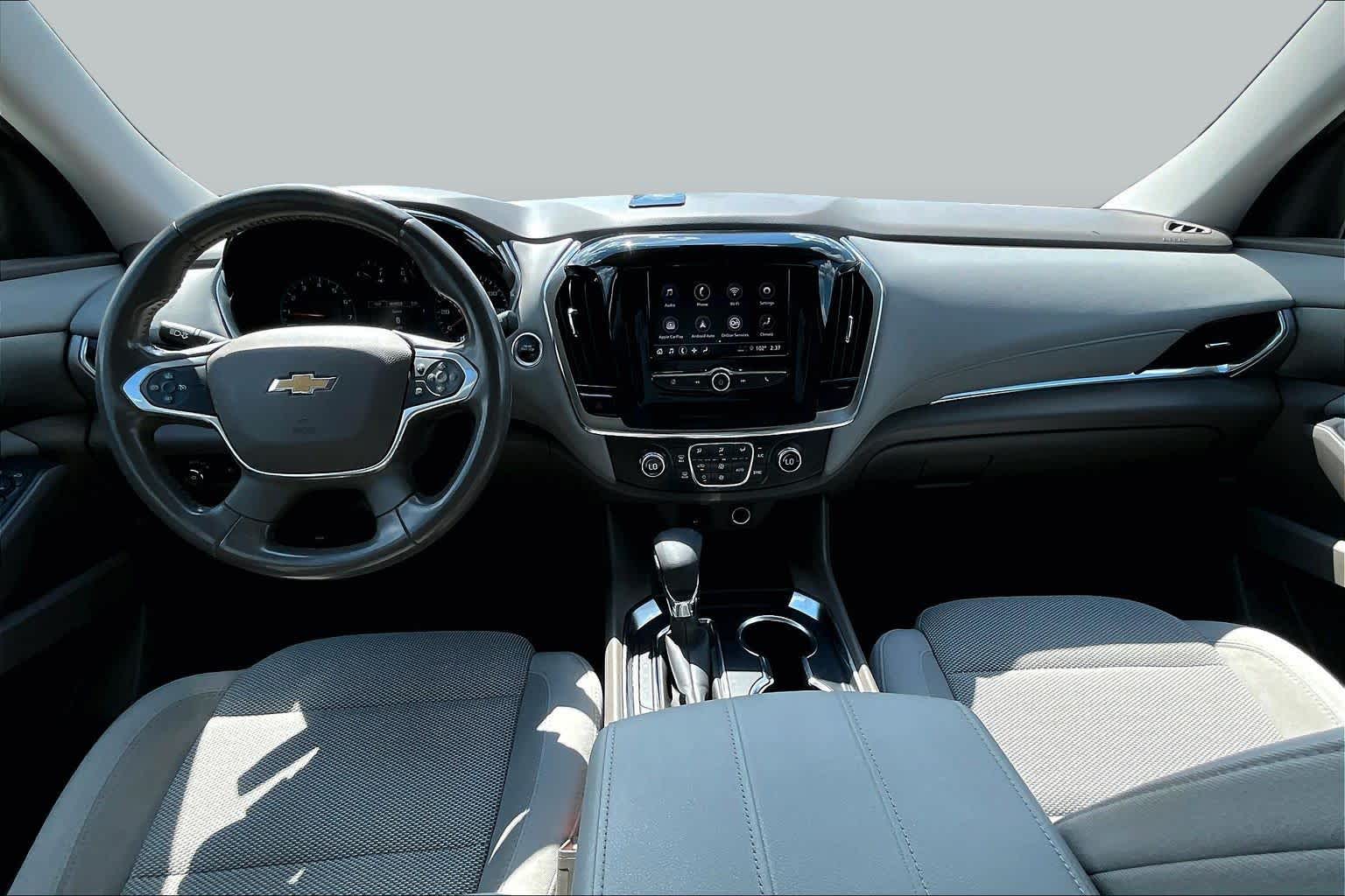 2021 Chevrolet Traverse LT Cloth Iridescent Pearl Tricoat at Lexus Southwest Houston