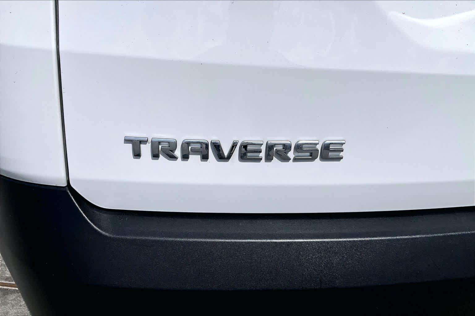 2023 Chevrolet Traverse photo 58 of 72