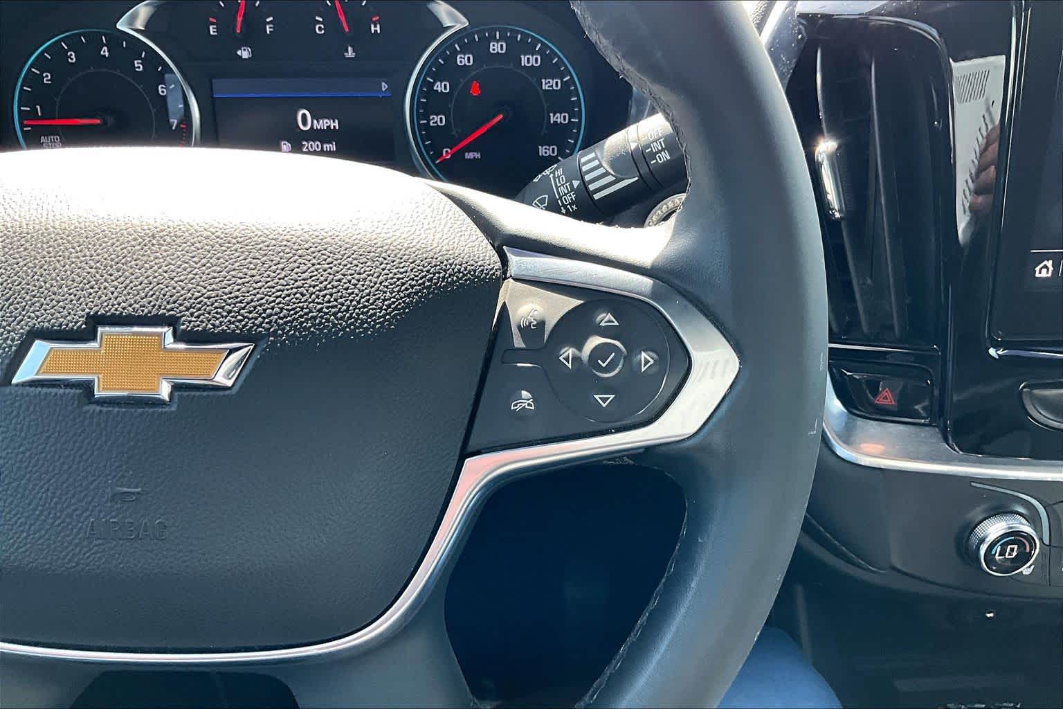 2023 Chevrolet Traverse photo 46 of 72