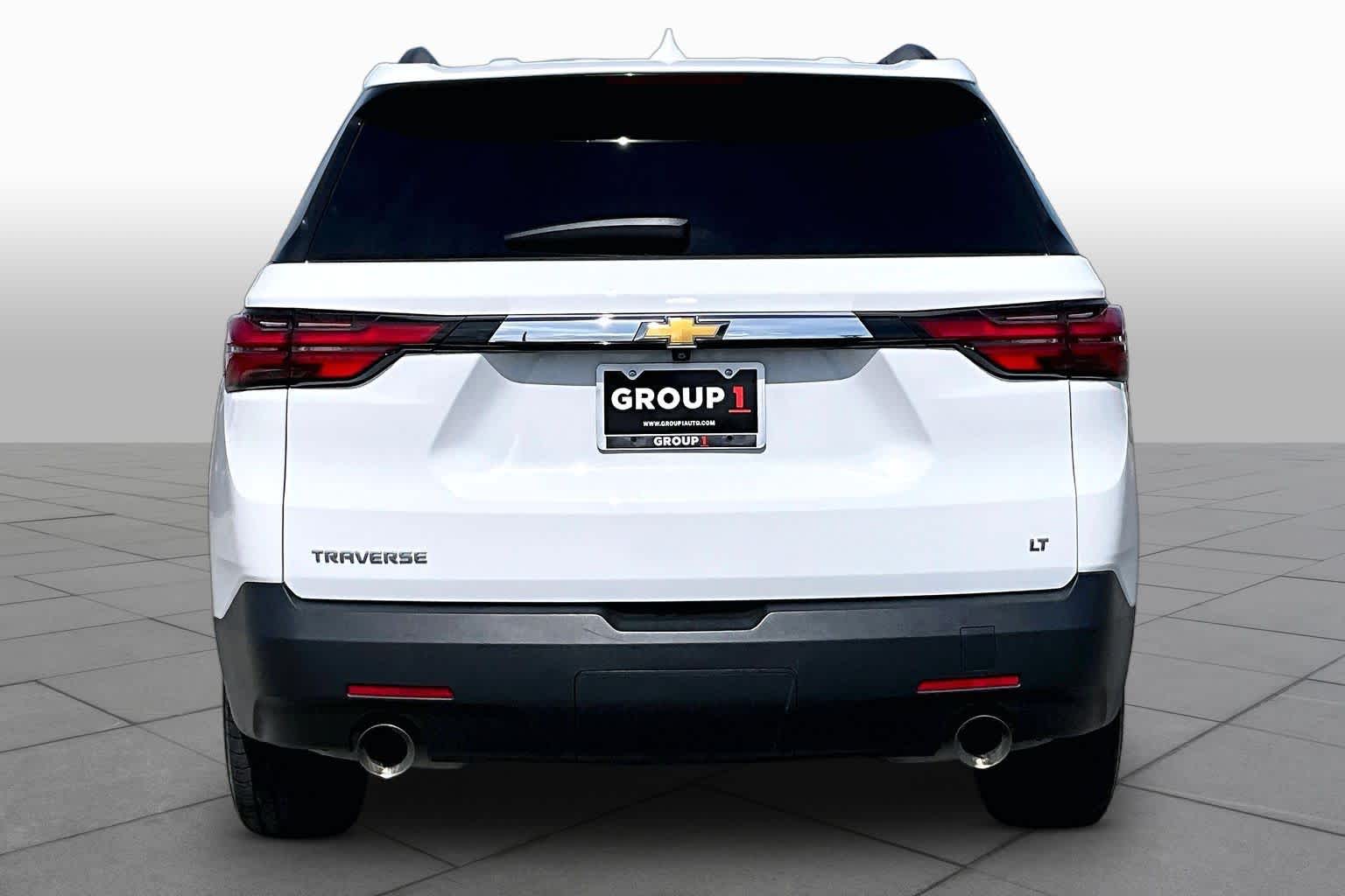 2023 Chevrolet Traverse photo 8 of 72