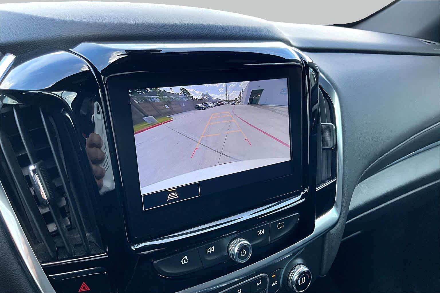 2023 Chevrolet Traverse photo 53 of 72