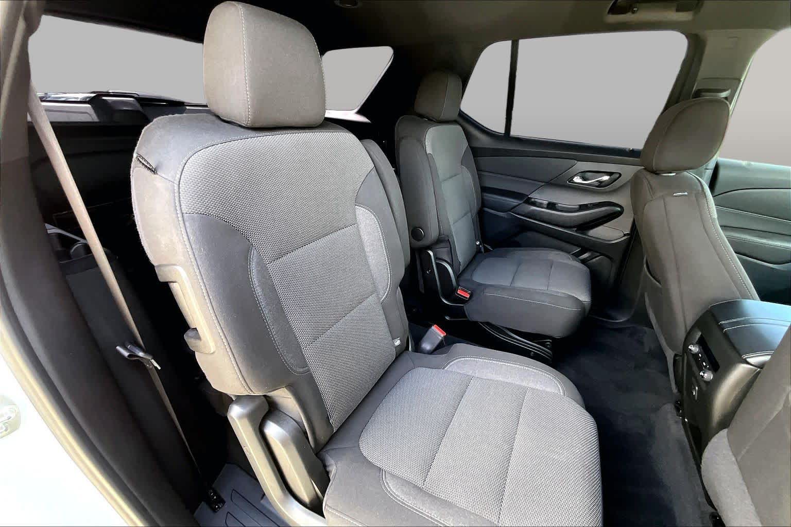 2023 Chevrolet Traverse photo 41 of 72