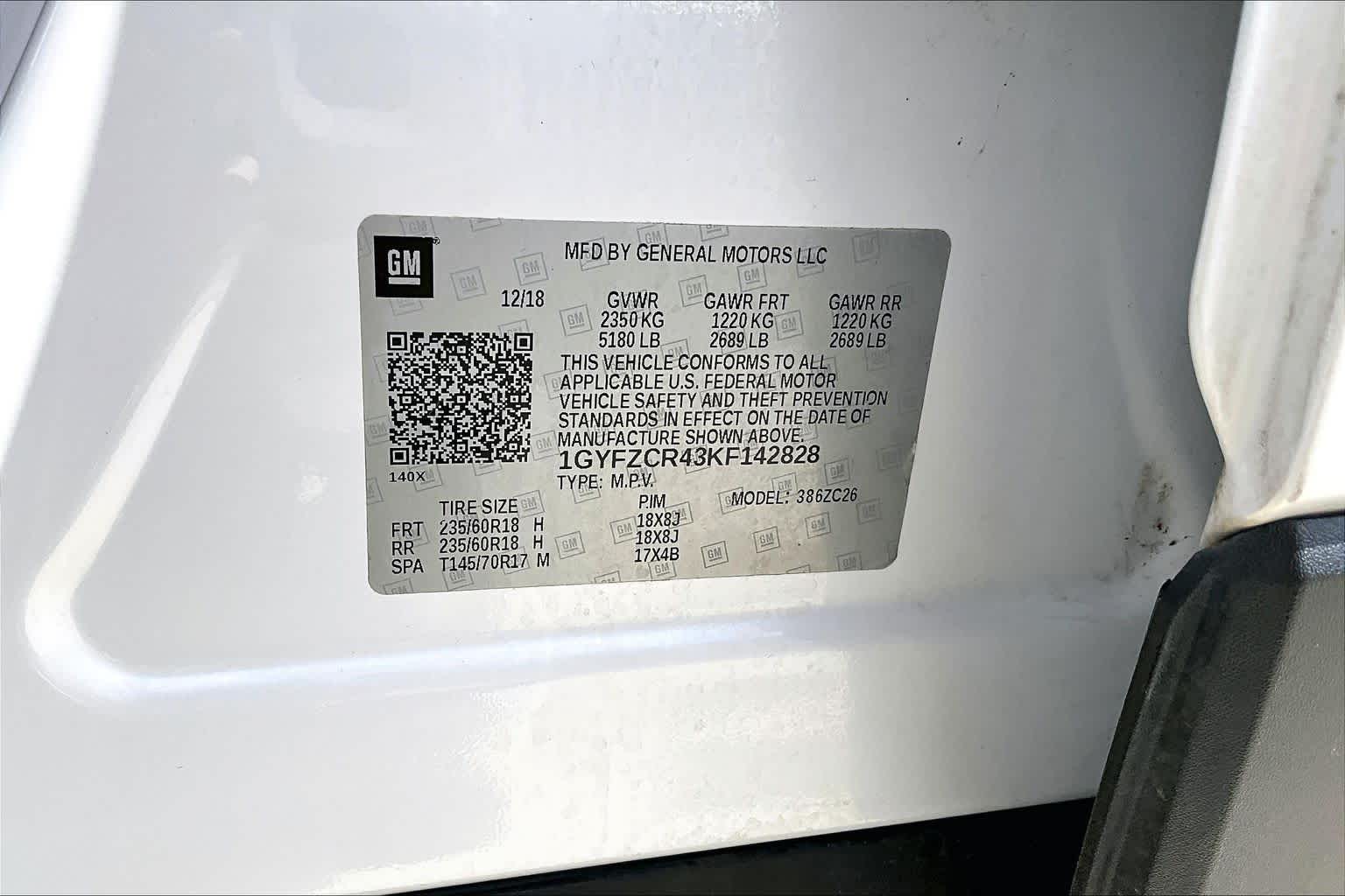 2019 Cadillac XT4 FWD Premium Luxury Crystal White Tricoat at Beck & Masten Kia