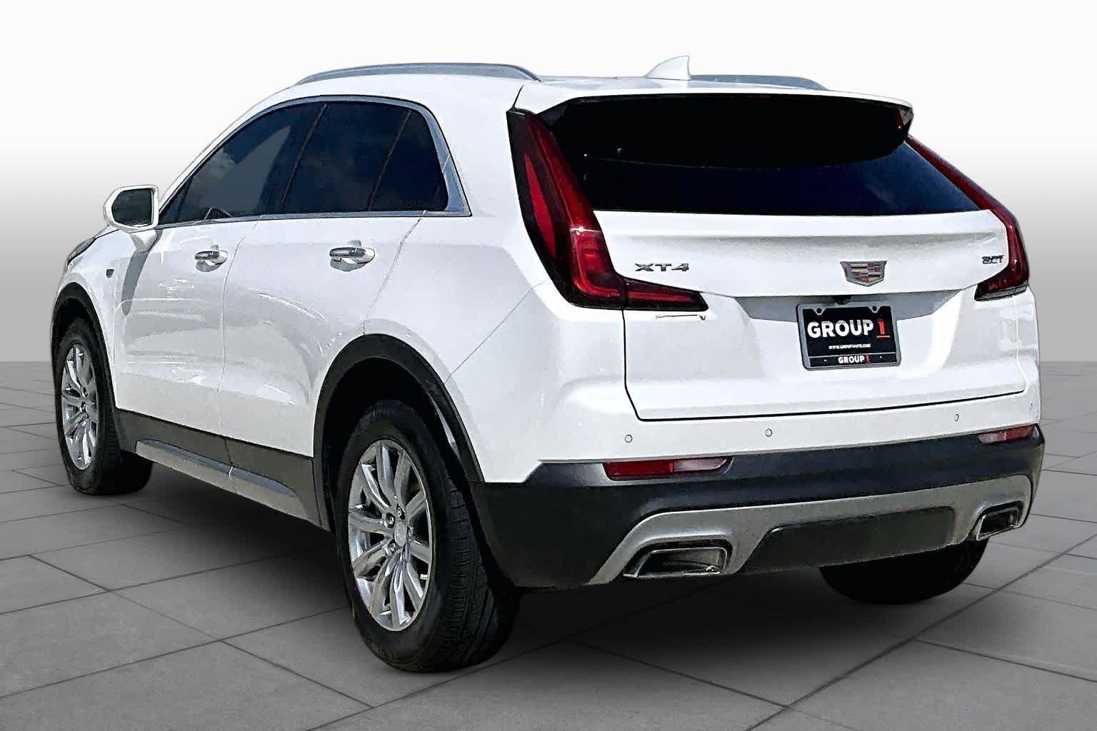 2019 Cadillac XT4 FWD Premium Luxury Crystal White Tricoat at Beck & Masten Kia