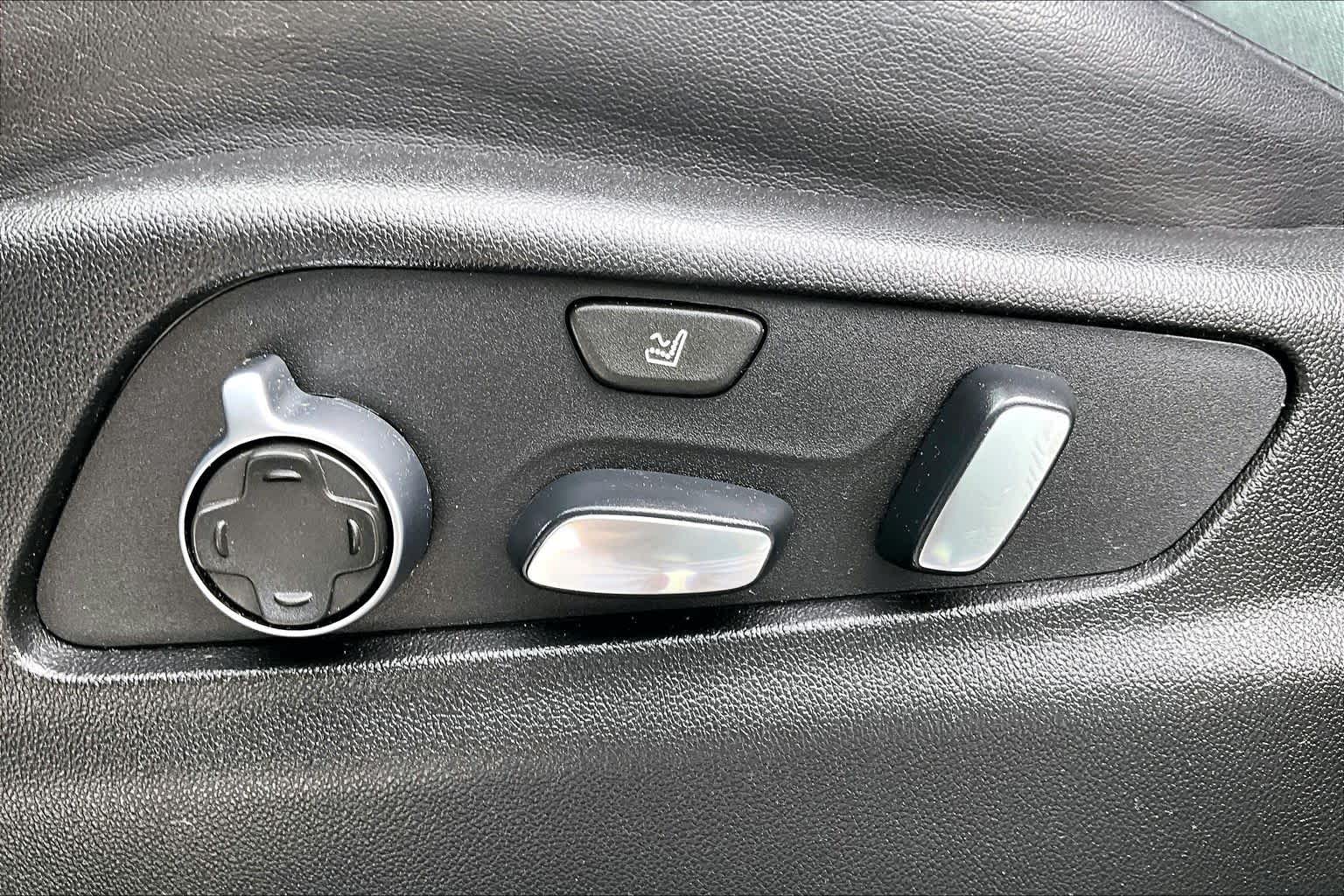2019 Cadillac XT4 FWD Sport Stellar Black Metallic at Beck & Masten Kia