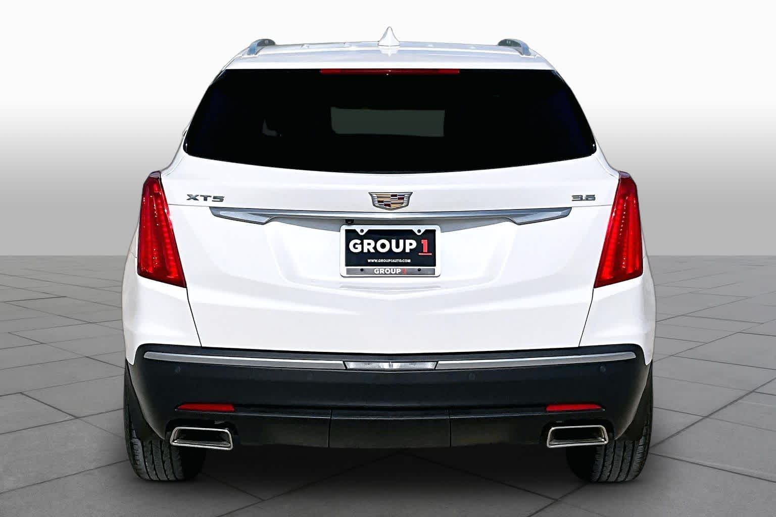 2017 Cadillac XT5 Luxury FWD Crystal White Tricoat at Tomball Ford