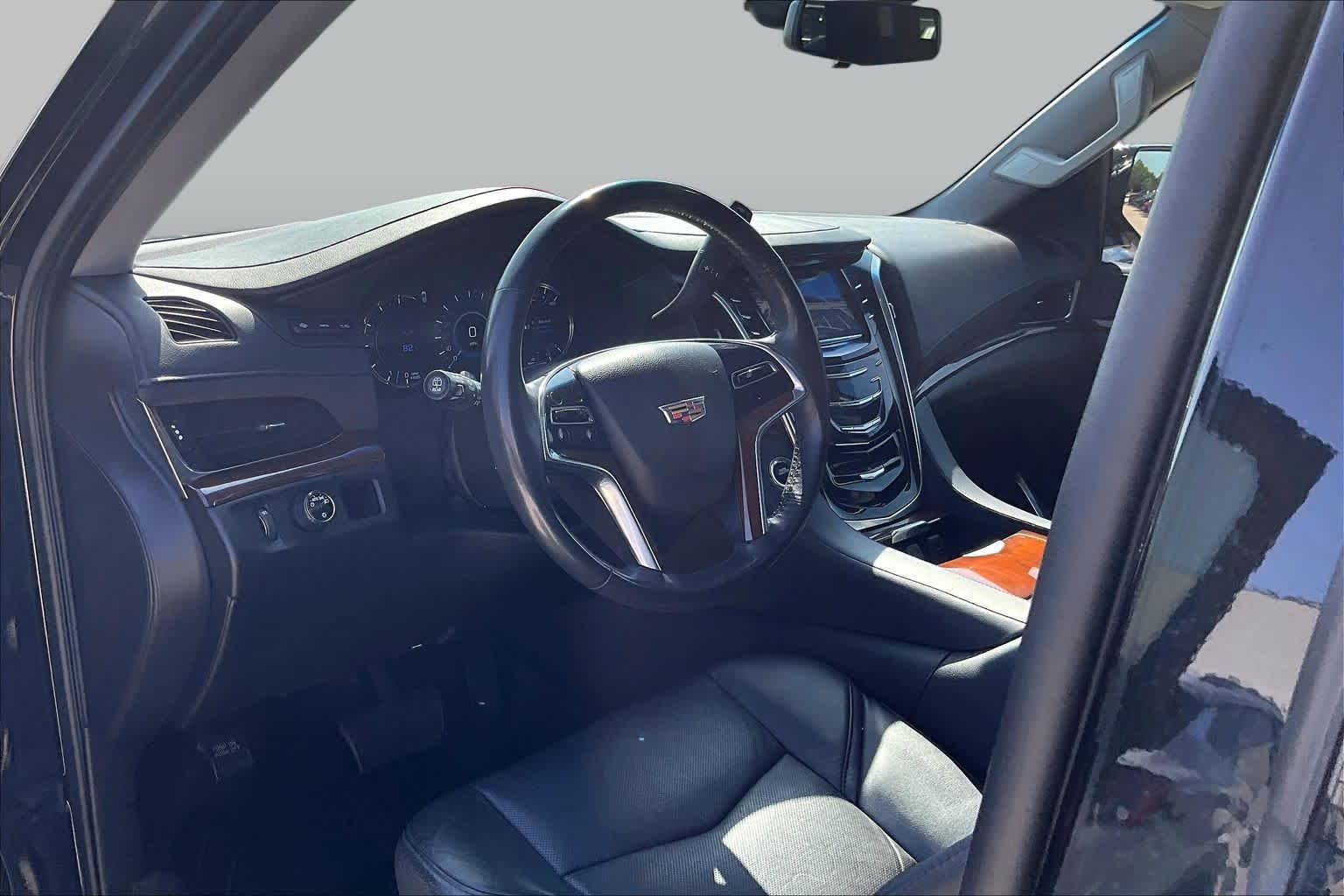 2020 Cadillac Escalade Luxury Black Raven at AutoNation USA Houston