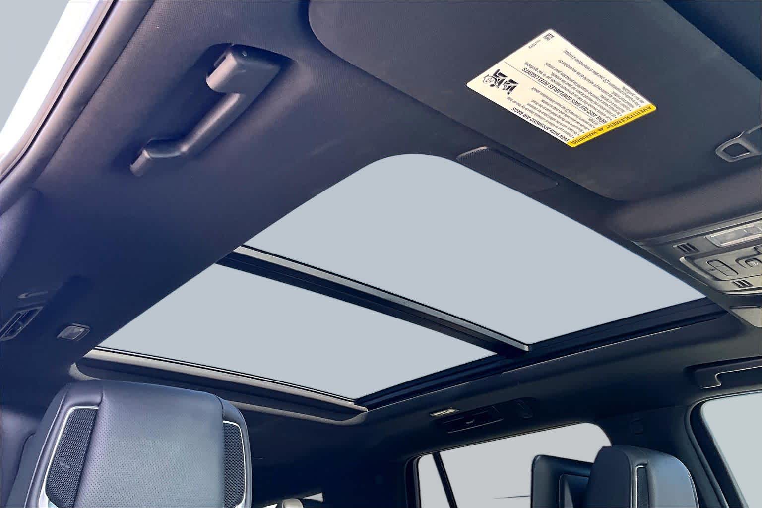2021 Cadillac Escalade Sport Crystal White Tricoat at Beck & Masten Kia