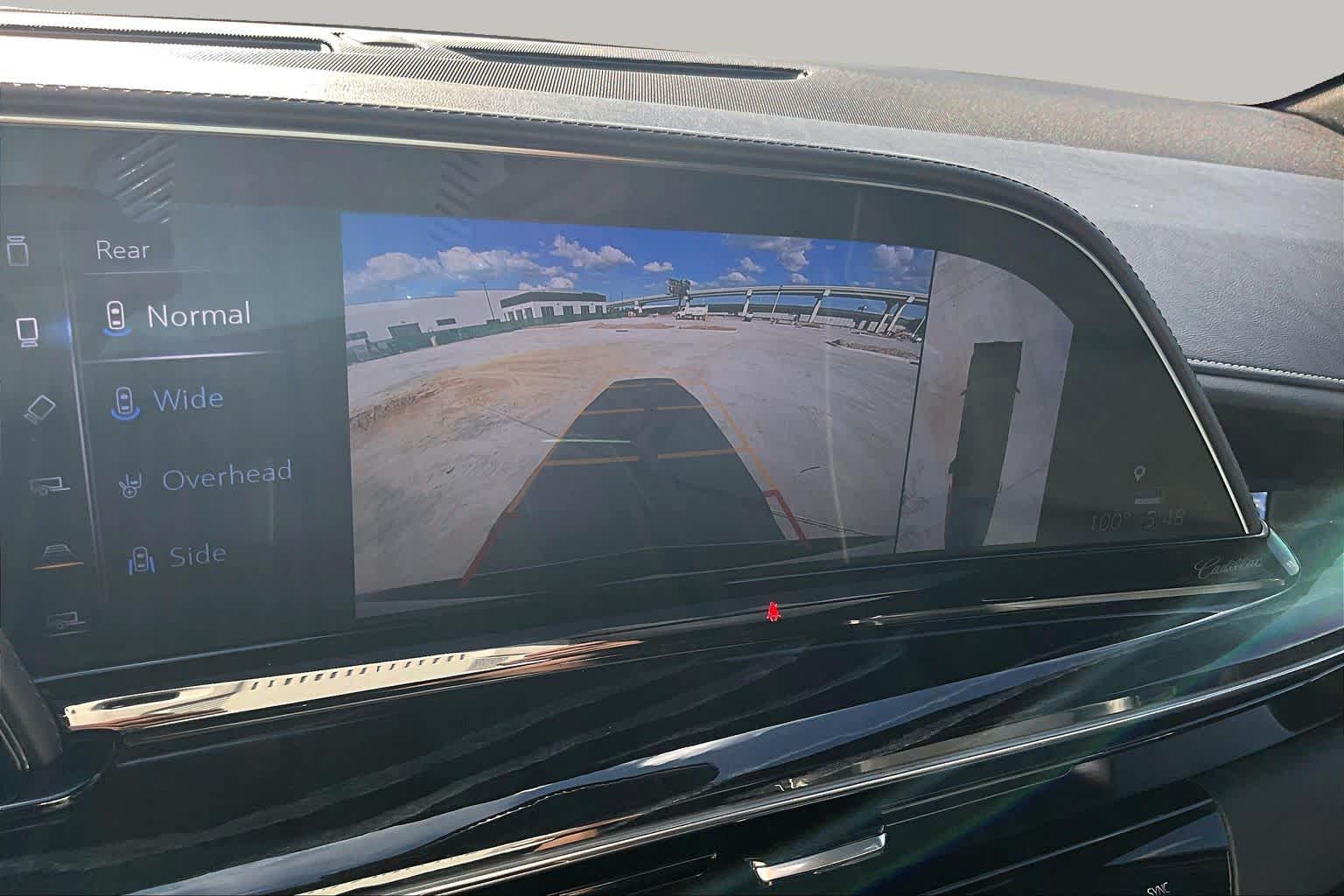 2021 Cadillac Escalade Sport Crystal White Tricoat at Beck & Masten Kia
