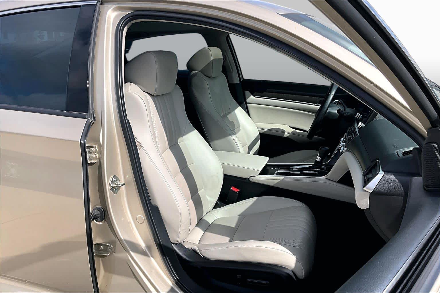 2018 Honda Accord Sedan EX-L 1.5T Champagne Frost Pearl at Westside Kia