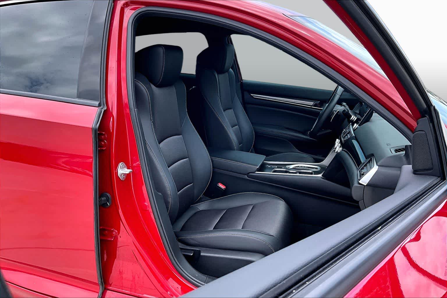 2022 Honda Accord Hybrid Sport - 8