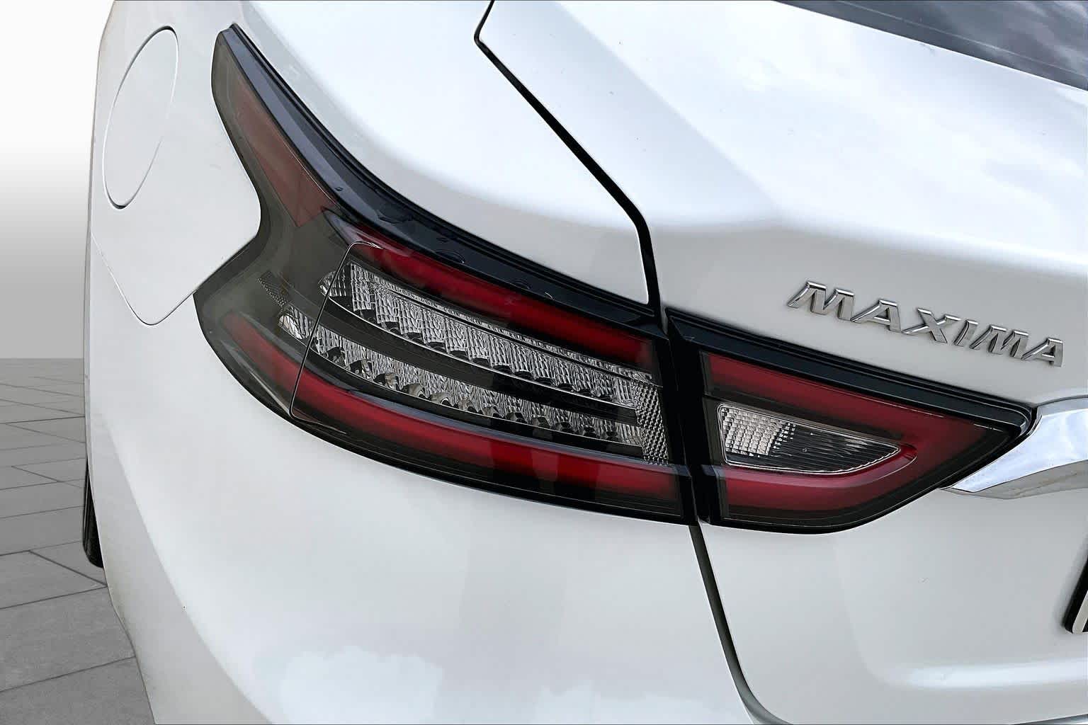 2022 Nissan Maxima SV Pearl White Tricoat at Auto Boutique Texas