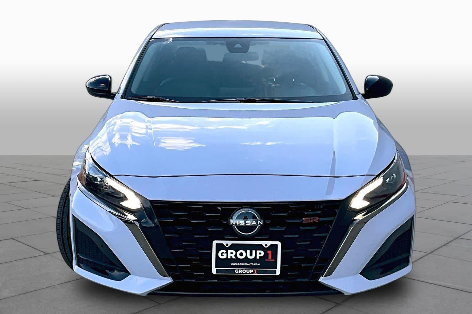 2024 Nissan Altima 2.5 SR - 3