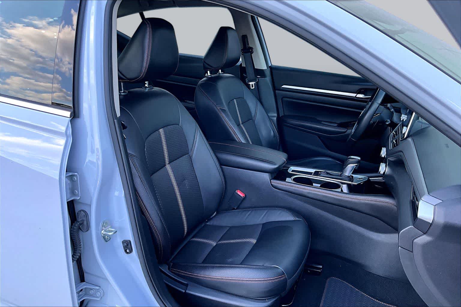 2024 Nissan Altima 2.5 SR - 8