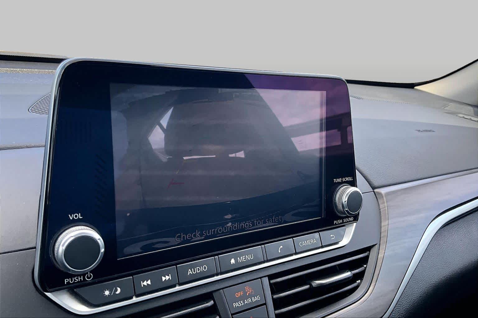2024 Nissan Altima photo 25 of 32