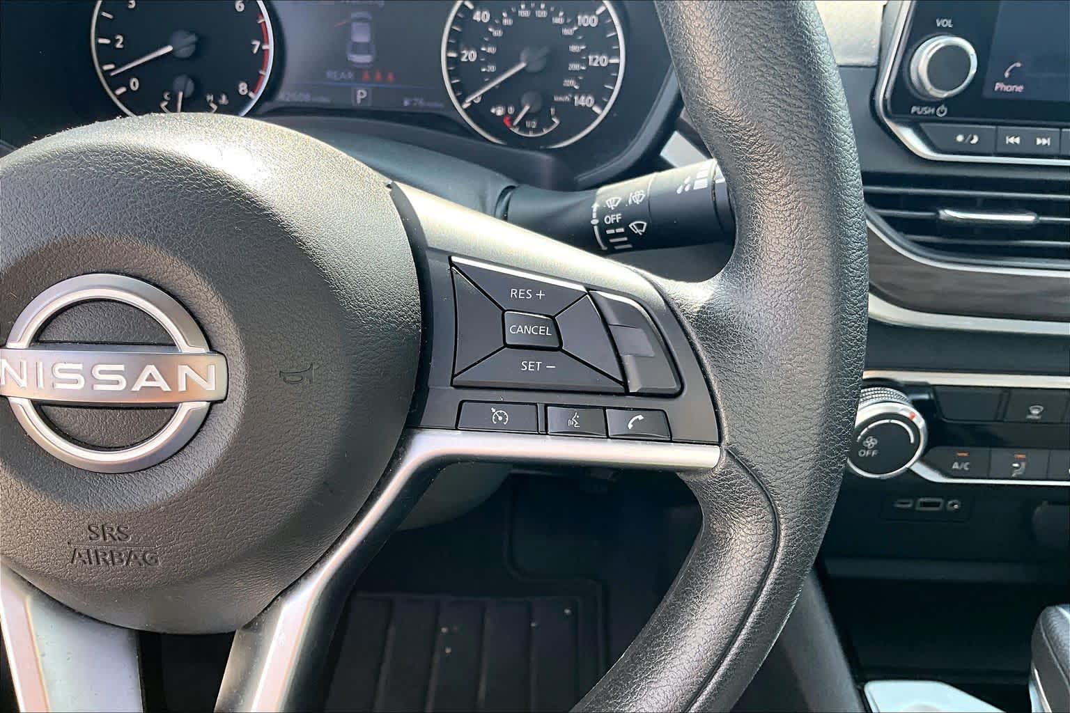 2024 Nissan Altima photo 23 of 32