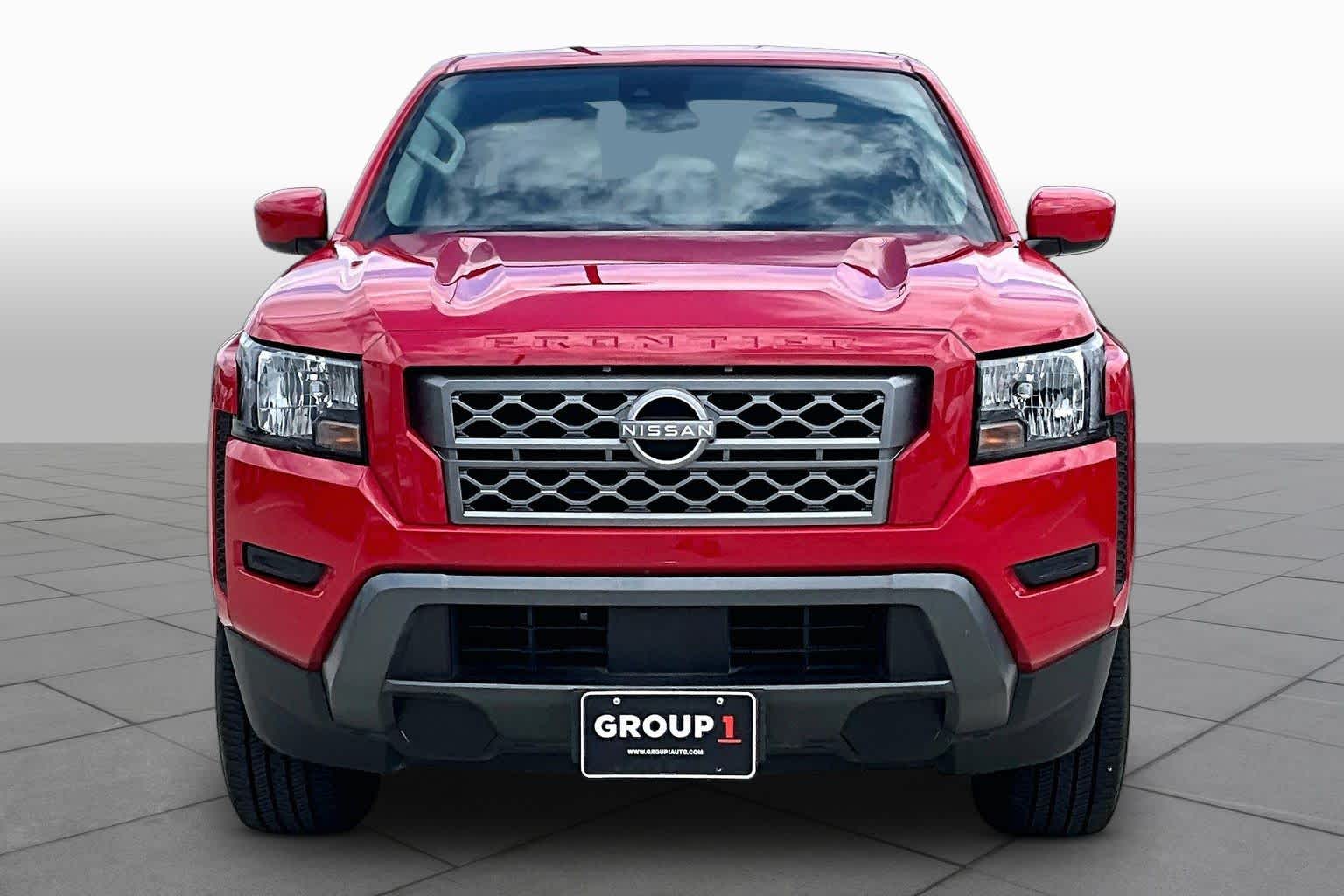 2024 Nissan Frontier SV - 3