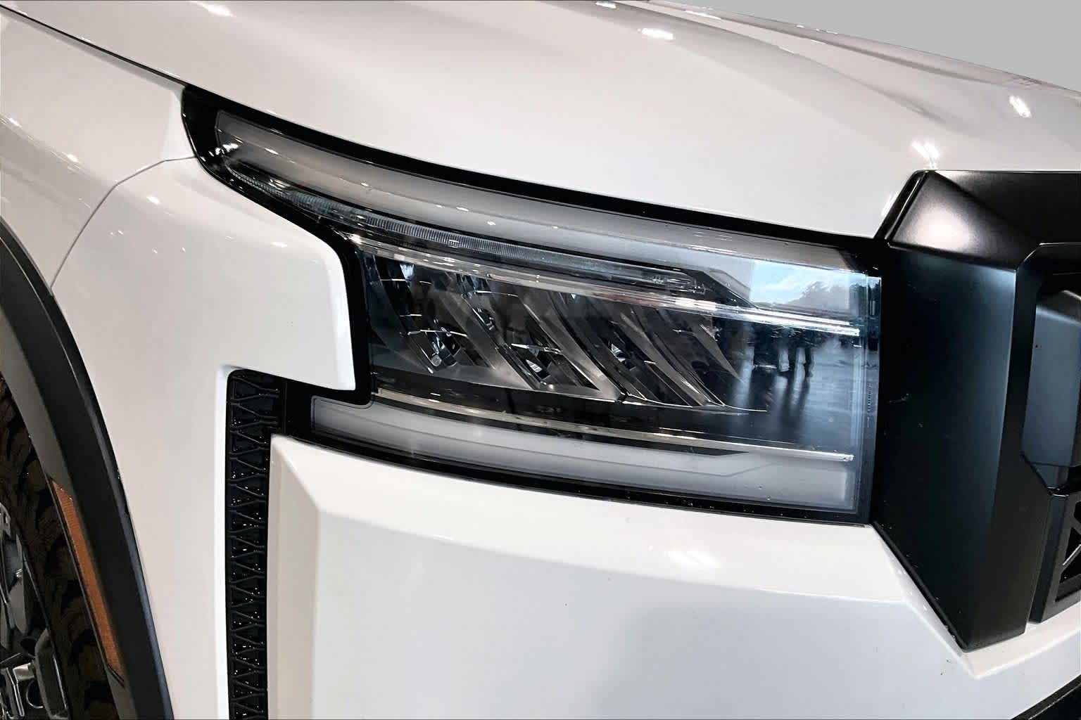 2024 Nissan Frontier PRO-4X Glacier White at Beck & Masten Kia