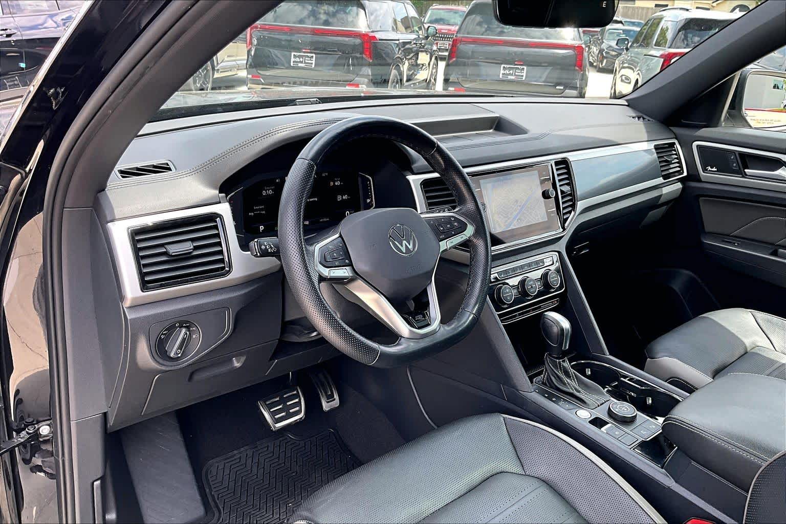 2023 Volkswagen Atlas Cross Sport 3.6L V6 SEL Premium R-Line Deep Black Pearl at HGreg Houston