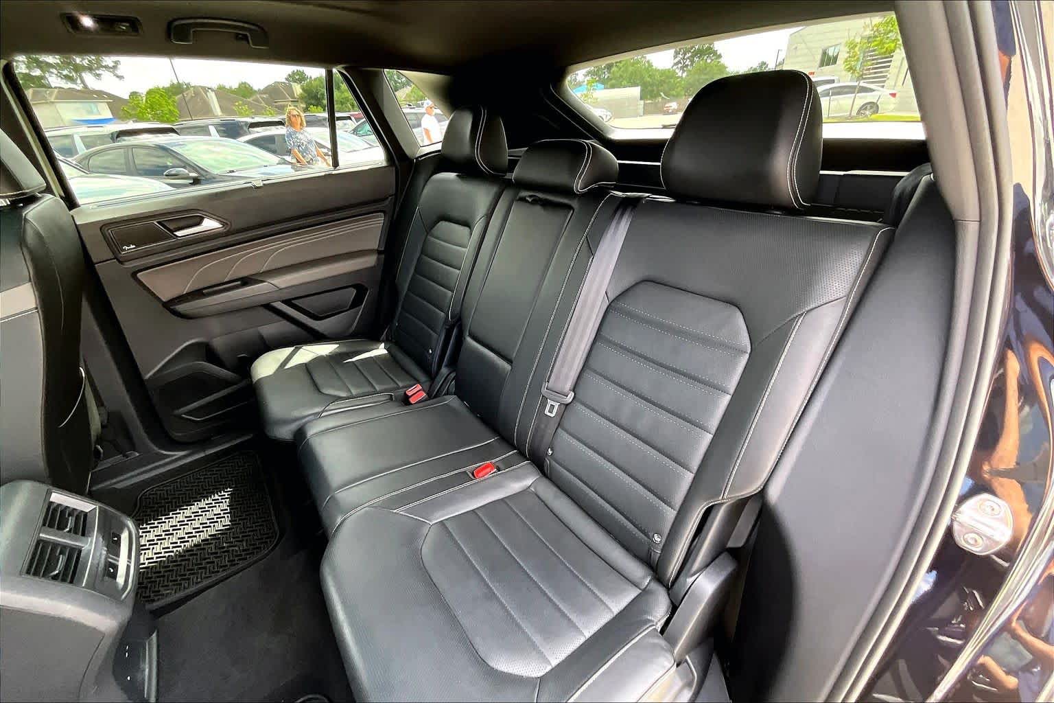 2023 Volkswagen Atlas Cross Sport 3.6L V6 SEL Premium R-Line Deep Black Pearl at HGreg Houston