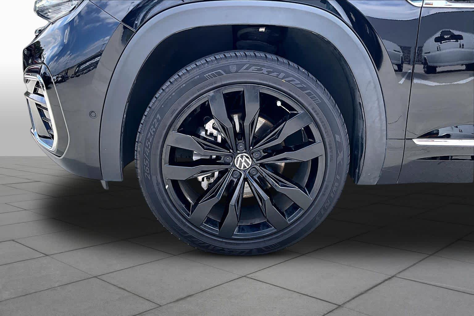 2023 Volkswagen Atlas Cross Sport 3.6L V6 SEL Premium R-Line Deep Black Pearl at HGreg Houston