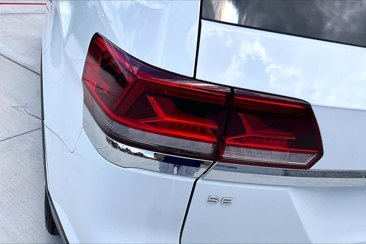 2023 Volkswagen Atlas 2.0T SE w/Technology Pure White at AutoNation Toyota Gulf Fwy
