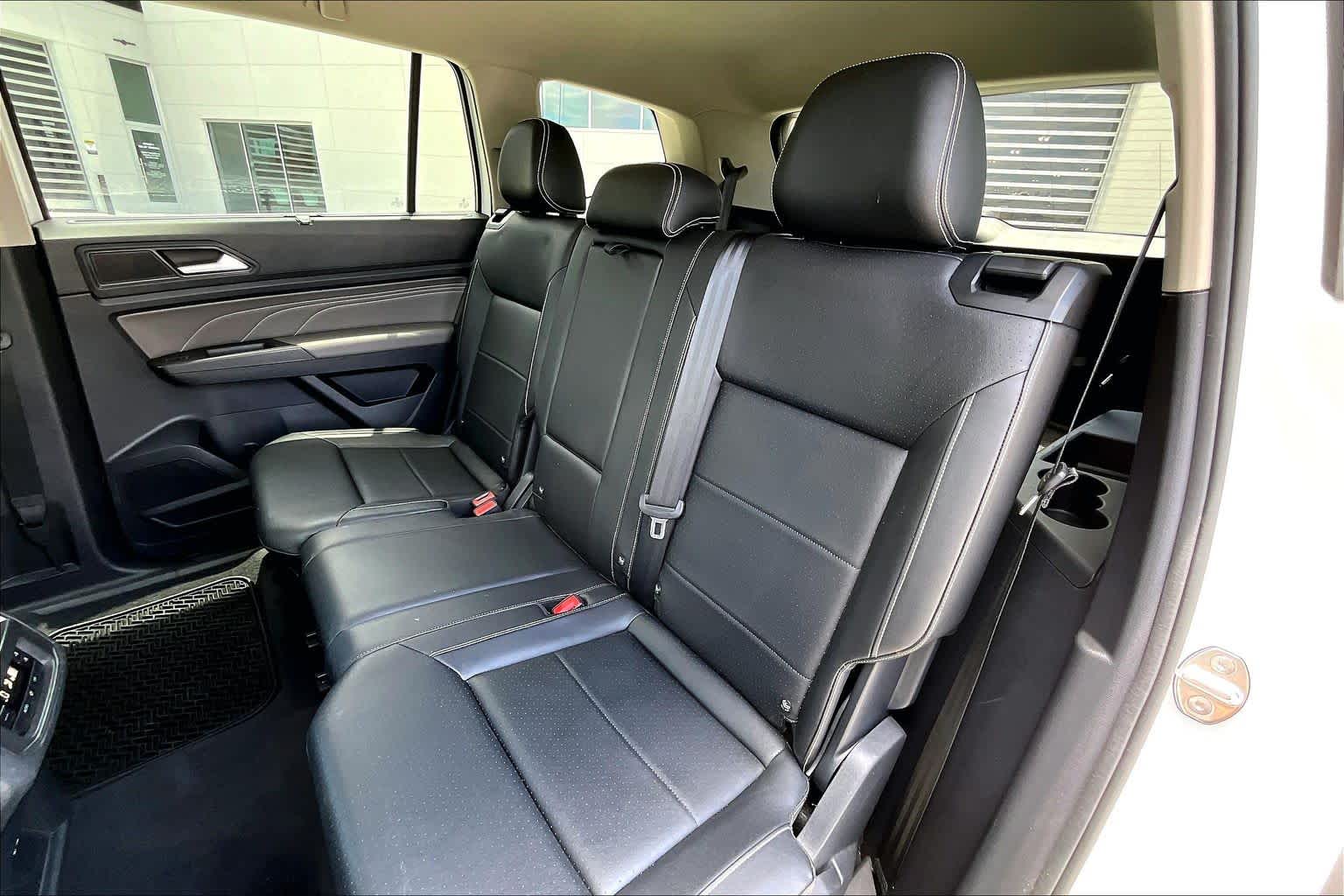 2023 Volkswagen Atlas 2.0T SE w/Technology Pure White at AutoNation Toyota Gulf Fwy