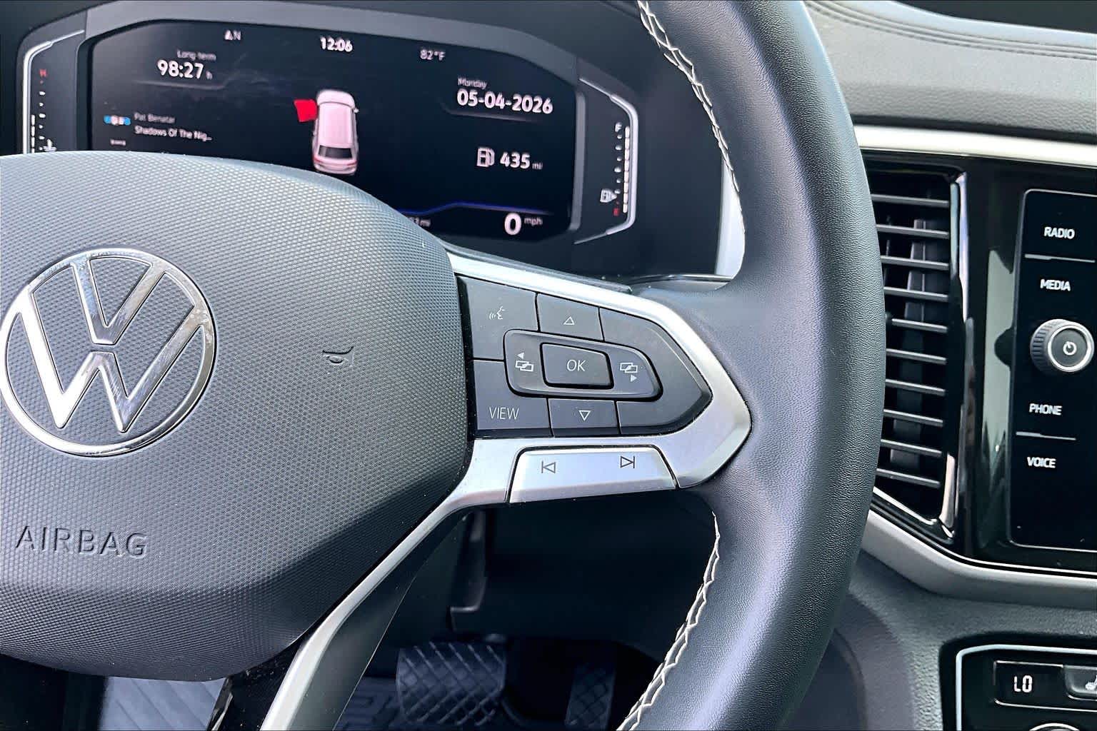 2023 Volkswagen Atlas 2.0T SE w/Technology Pure White at AutoNation Toyota Gulf Fwy