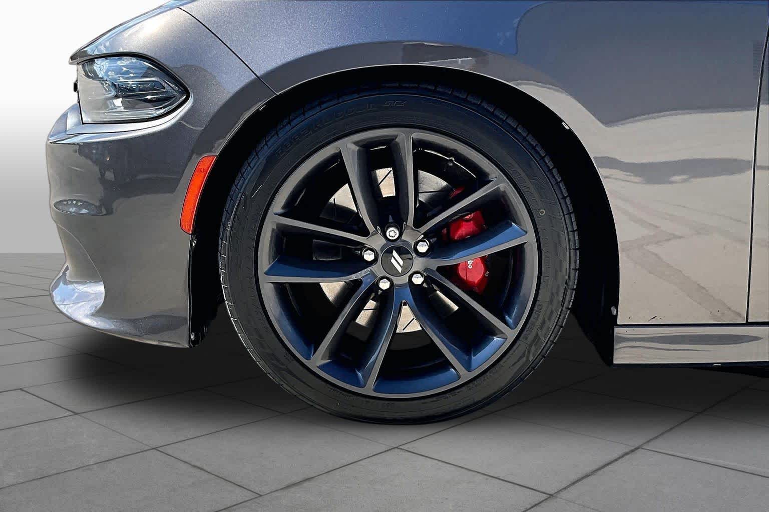 2019 Dodge Charger photo 10 of 33