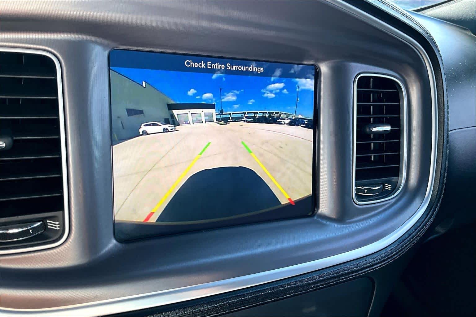 2019 Dodge Charger photo 25 of 33