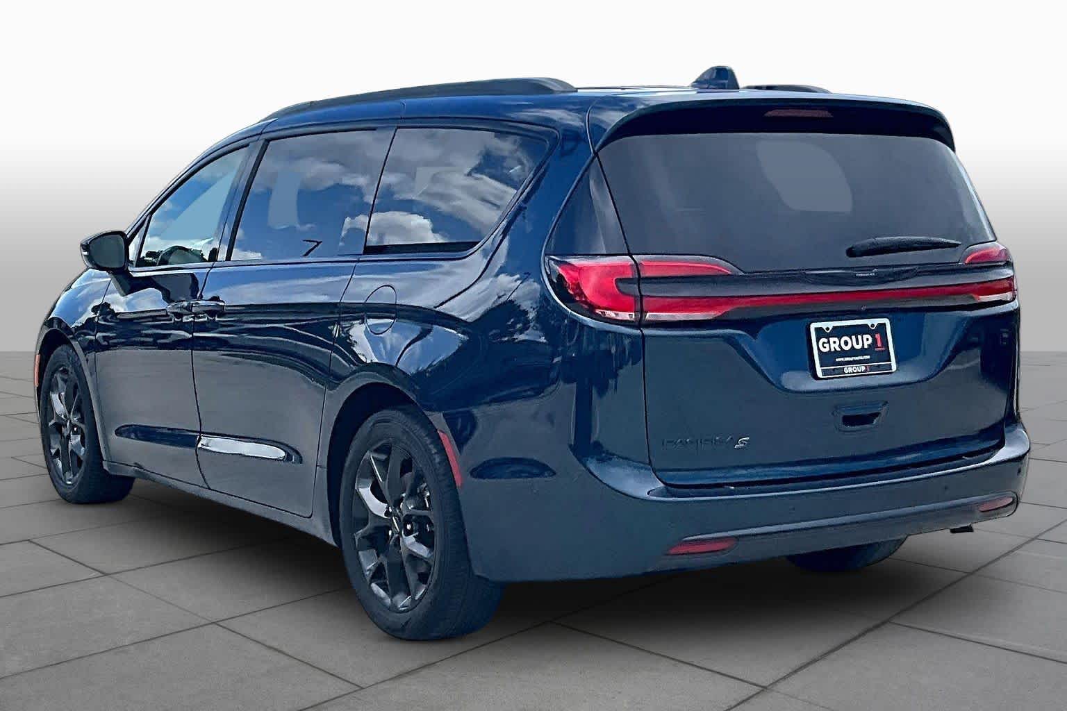 2021 Chrysler Pacifica Touring L Fathom Blue Pearlcoat at AutoNation Chevrolet Gulf Fwy