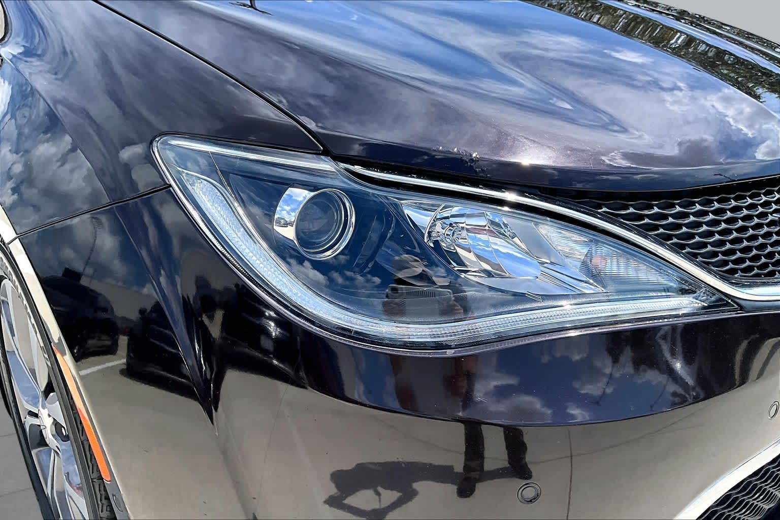 2017 Chrysler Pacifica Limited Dark Cordovan Pearlcoat at AutoNation USA Katy