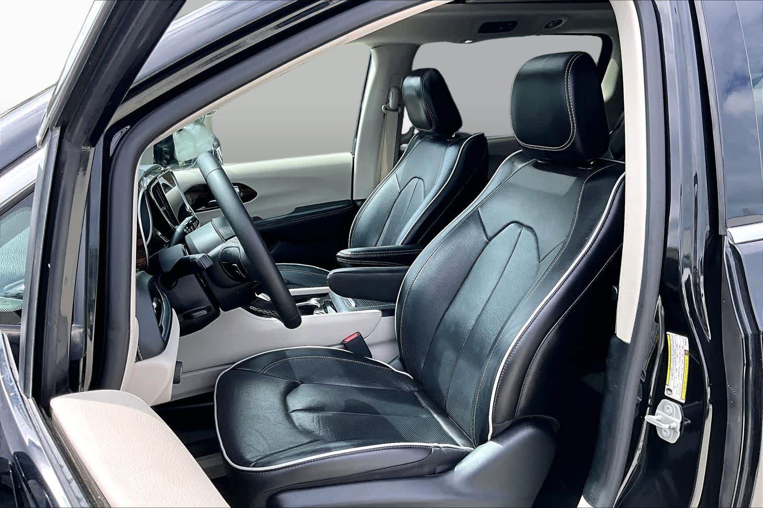 2023 Chrysler Pacifica Limited - 7