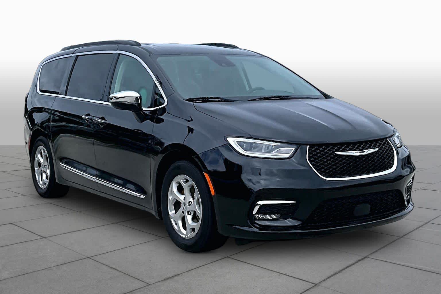 2023 Chrysler Pacifica Limited - 2