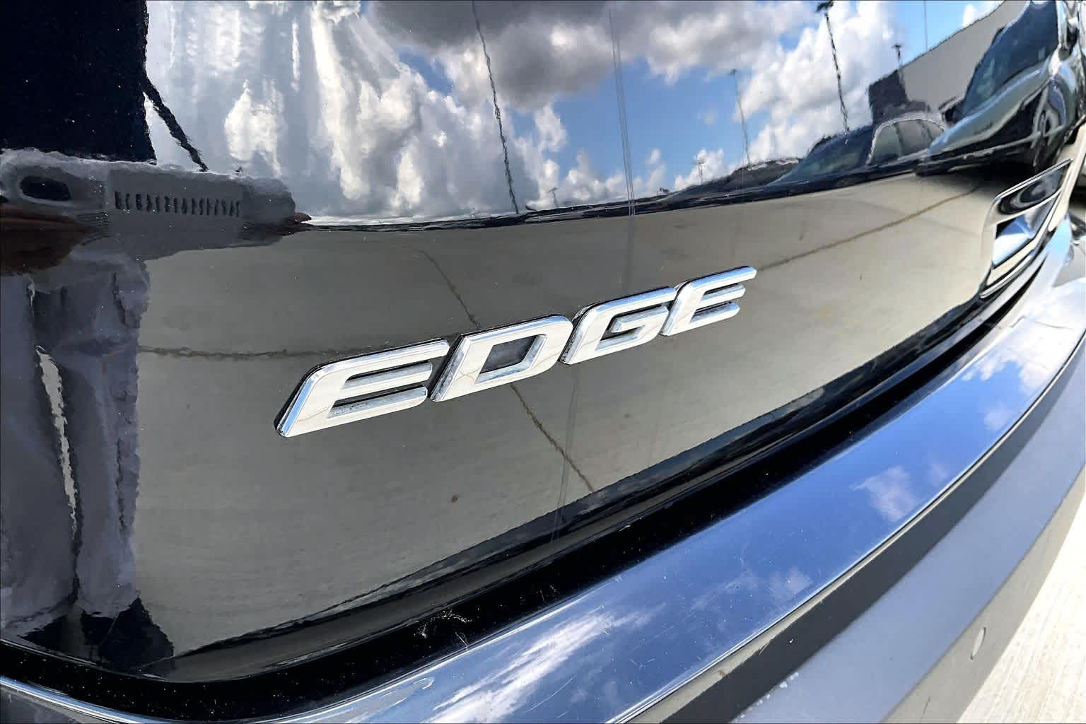 2020 Ford Edge SE Agate Black at Tomball Ford