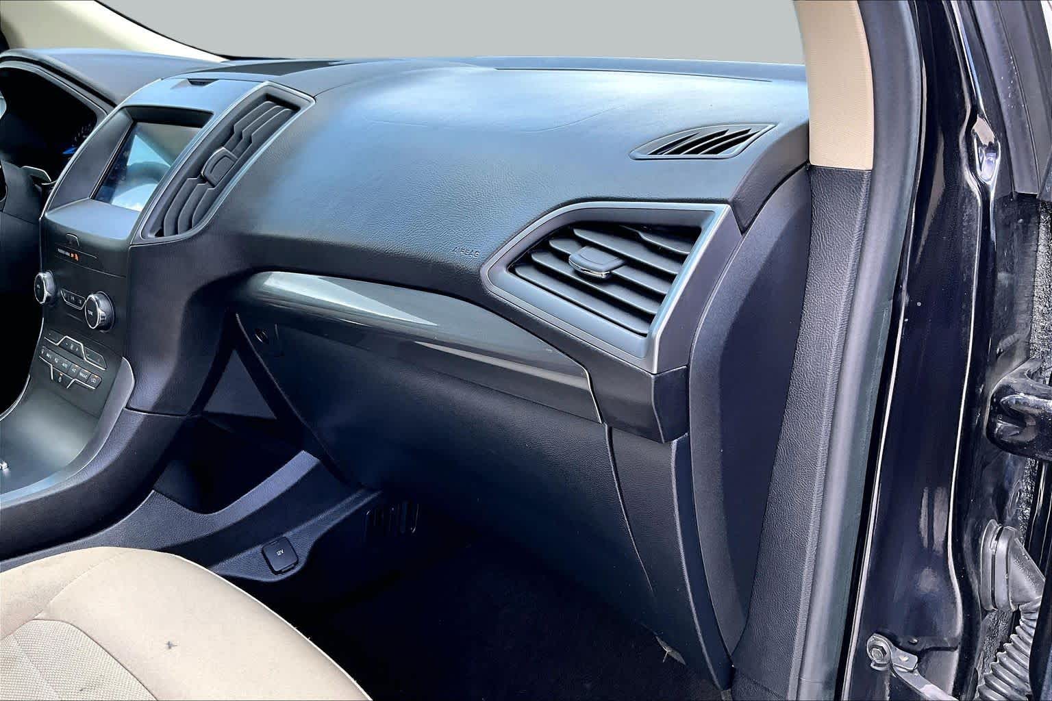 2020 Ford Edge SE Agate Black at Tomball Ford