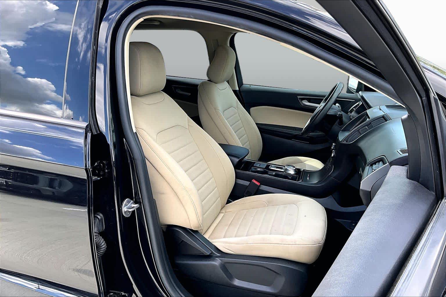2020 Ford Edge SE Agate Black at Tomball Ford