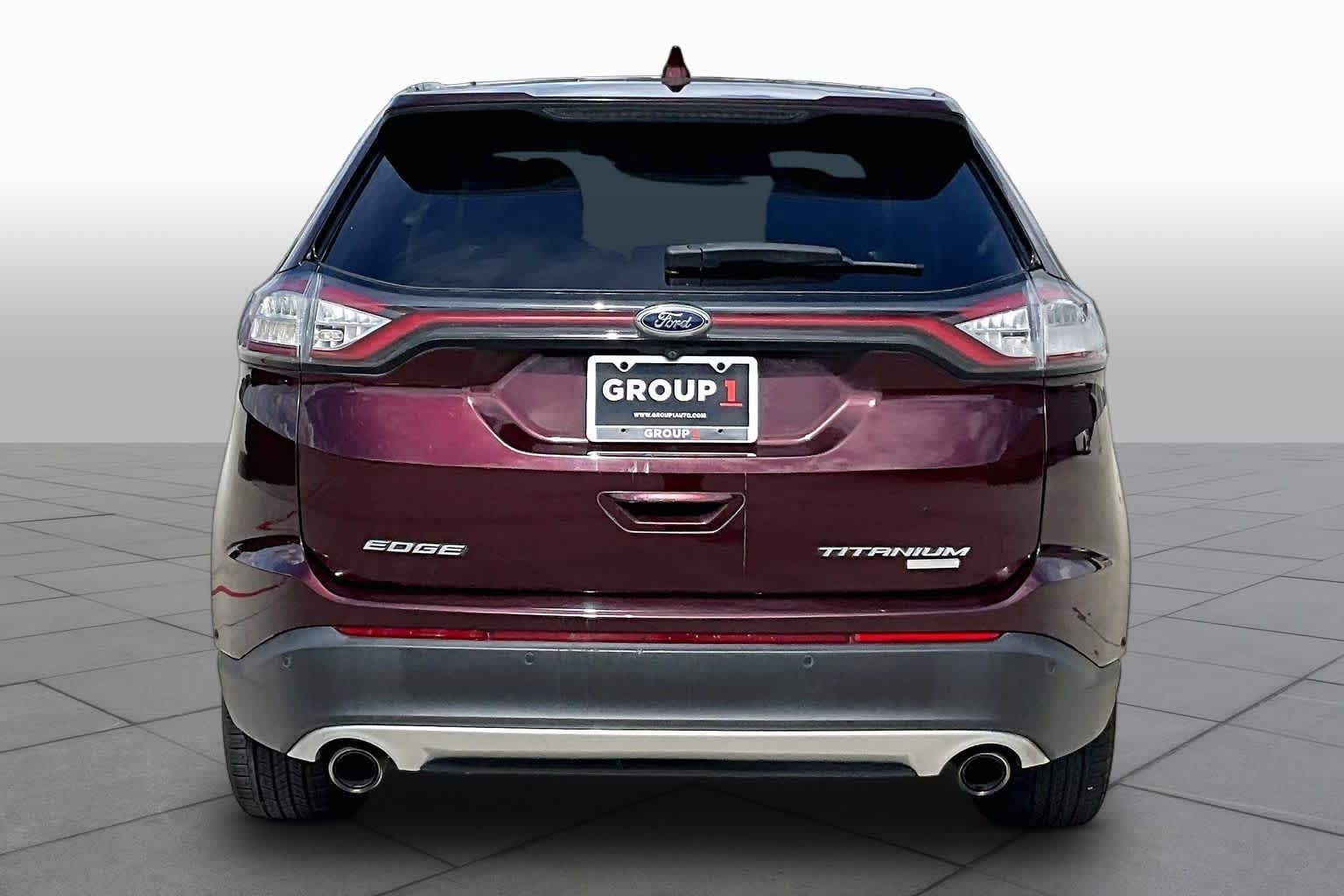 2018 Ford Edge photo 5 of 32