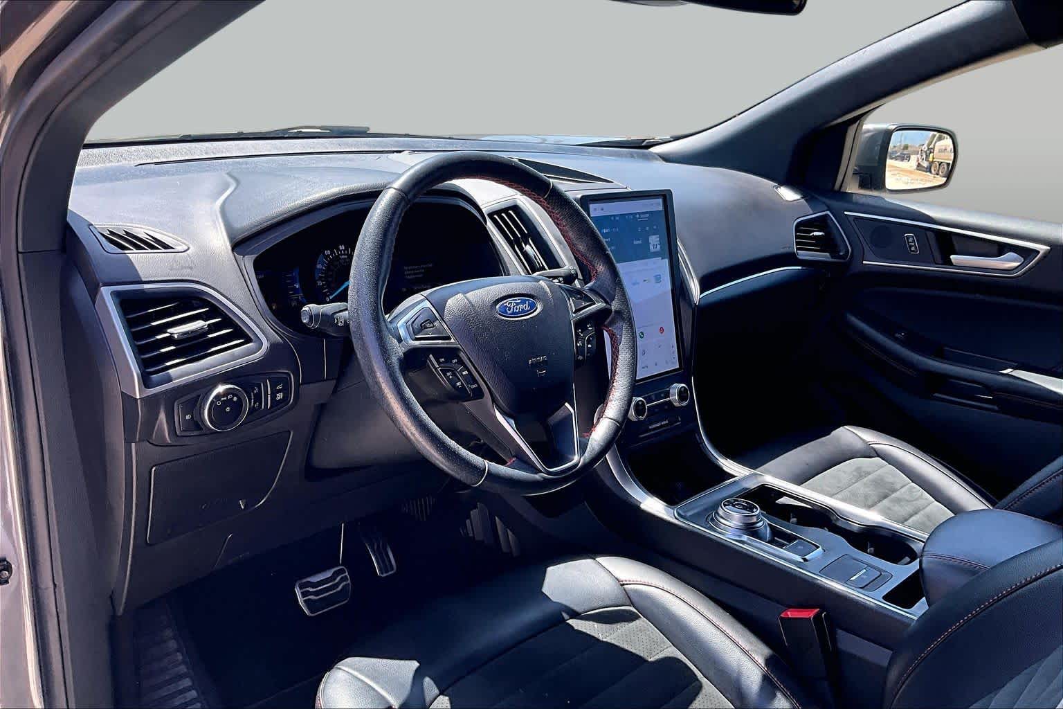 2023 Ford Edge ST-Line Carbonized Gray at Tomball Ford