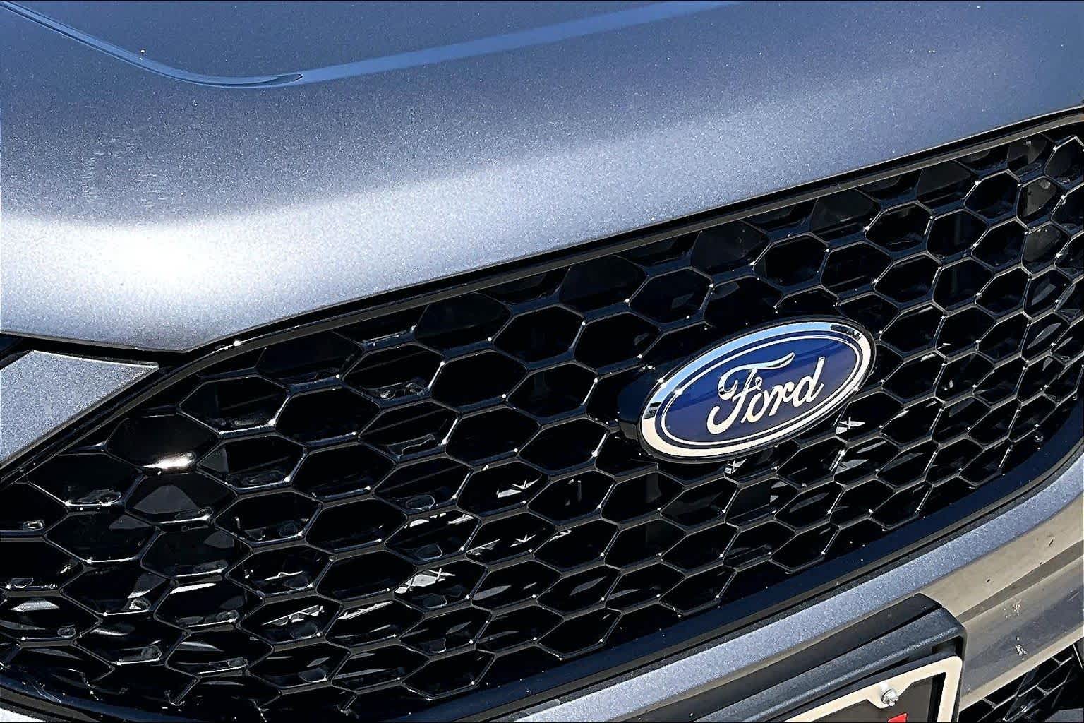 2023 Ford Edge ST-Line Carbonized Gray at Tomball Ford