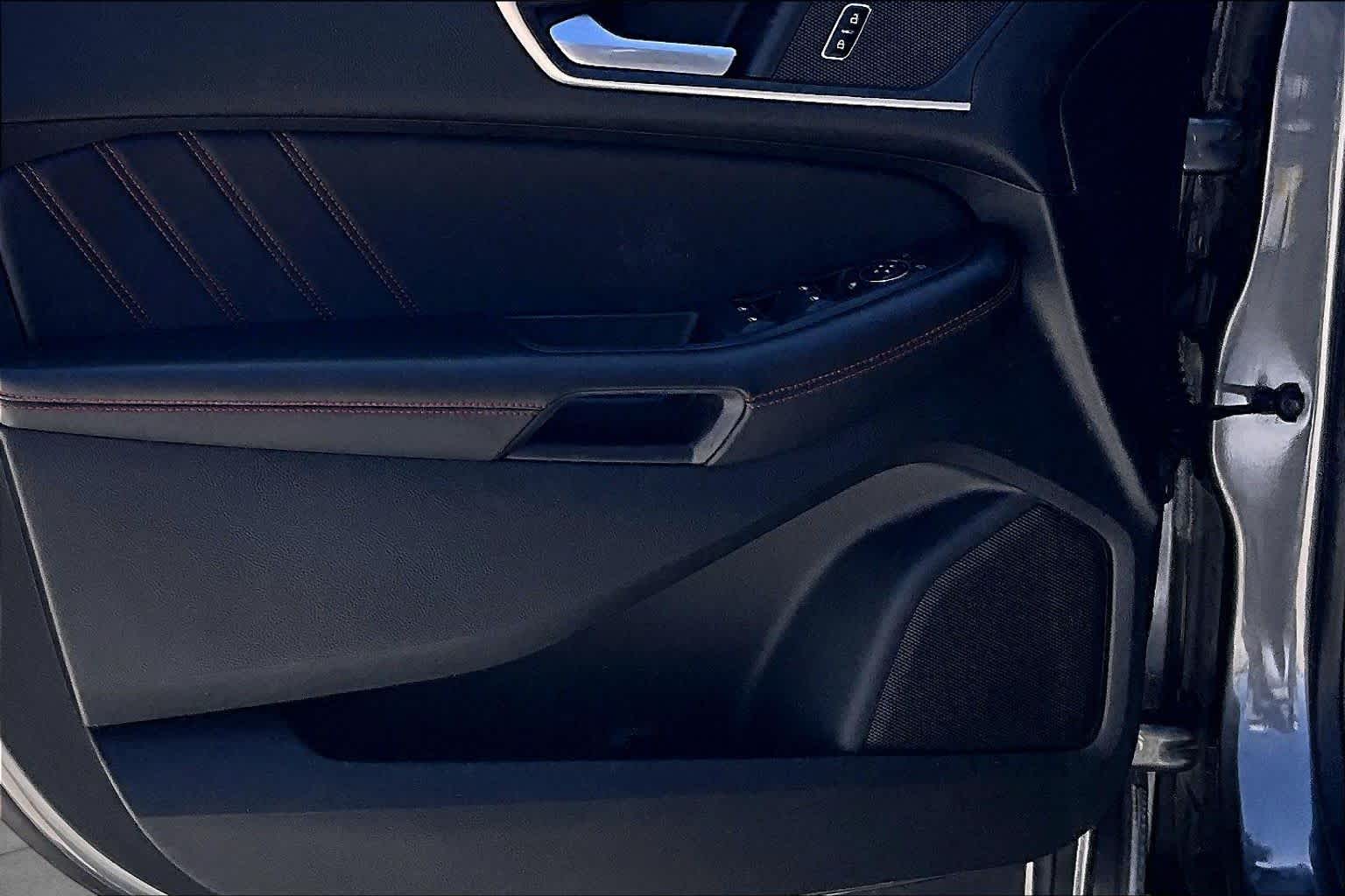 2023 Ford Edge ST-Line Carbonized Gray at Tomball Ford