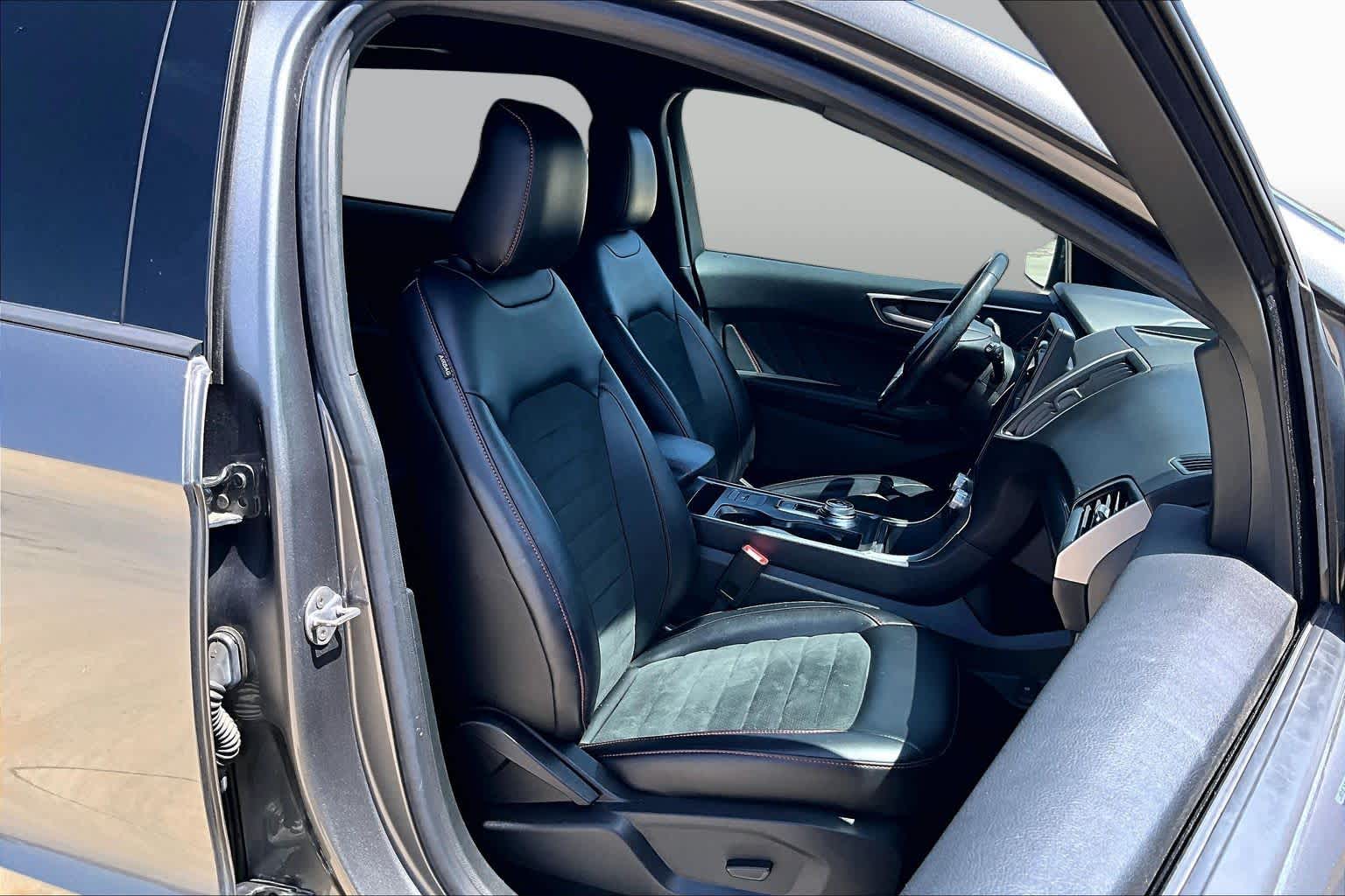 2023 Ford Edge ST-Line Carbonized Gray at Tomball Ford