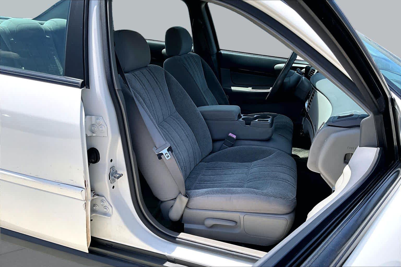 2004 Chevrolet Impala - 7
