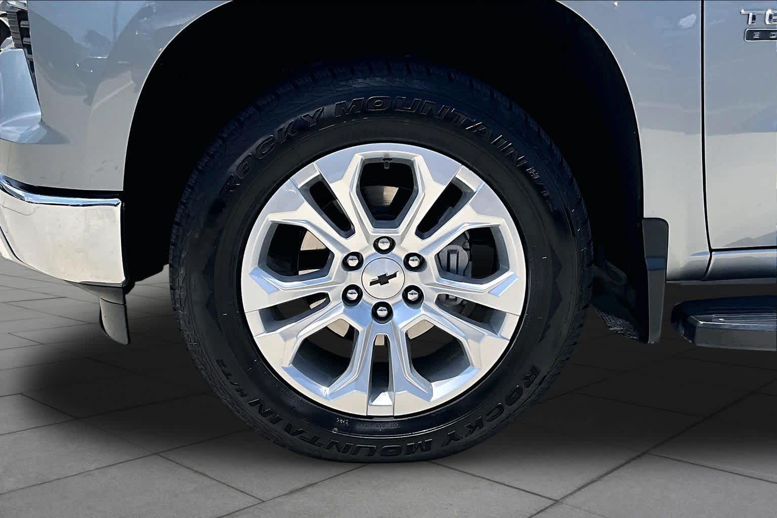 2024 Chevrolet Silverado 1500 LTZ - 10