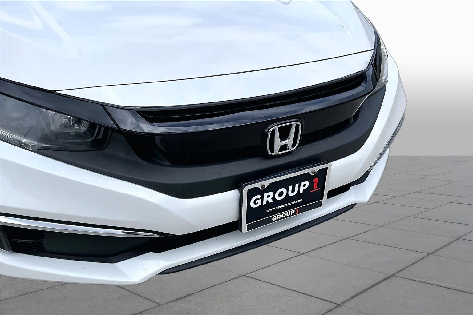 2019 Honda Civic Sedan photo 28 of 30